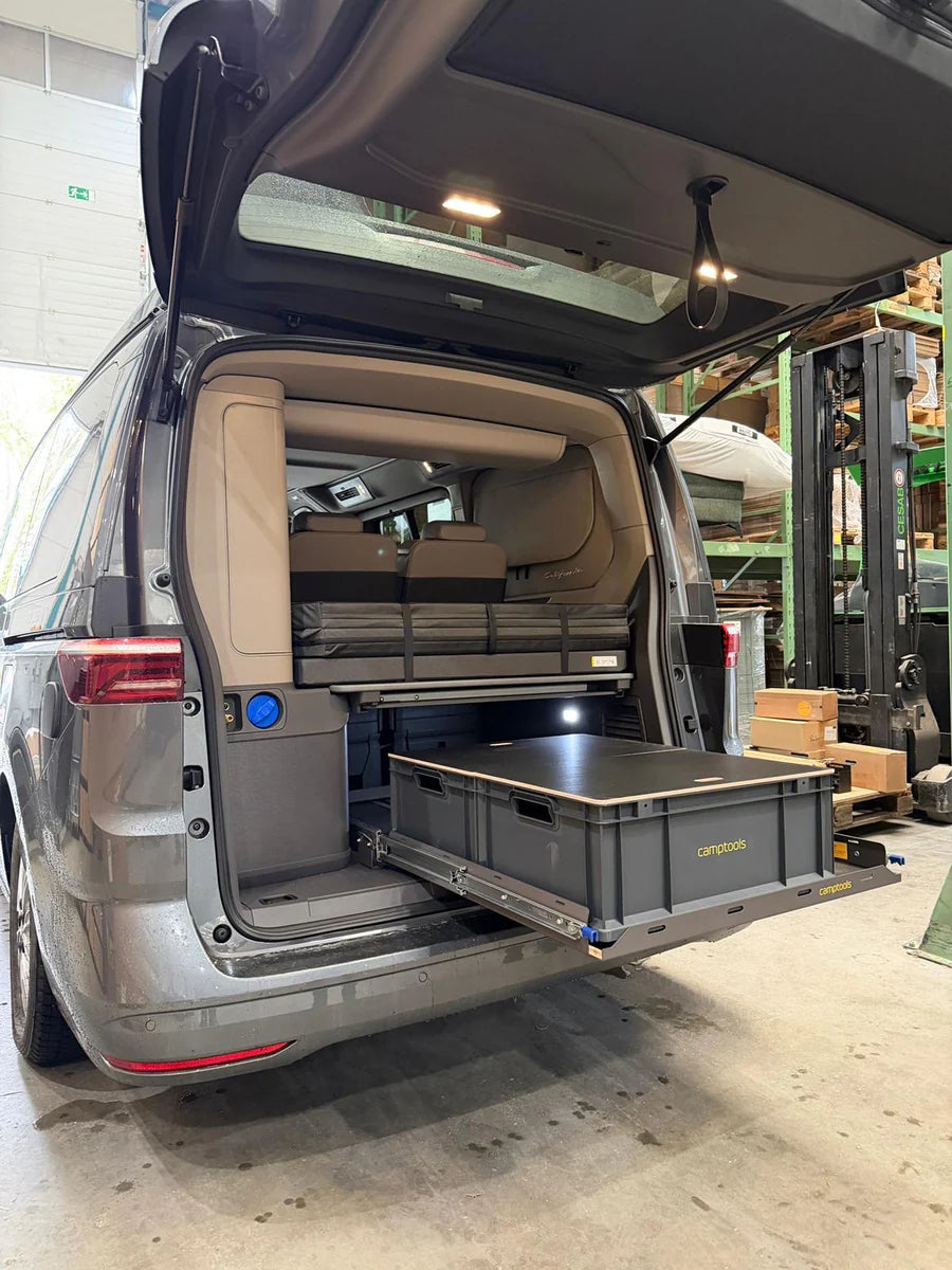 Heckauszug für VW T7 New California Coast und Ocean