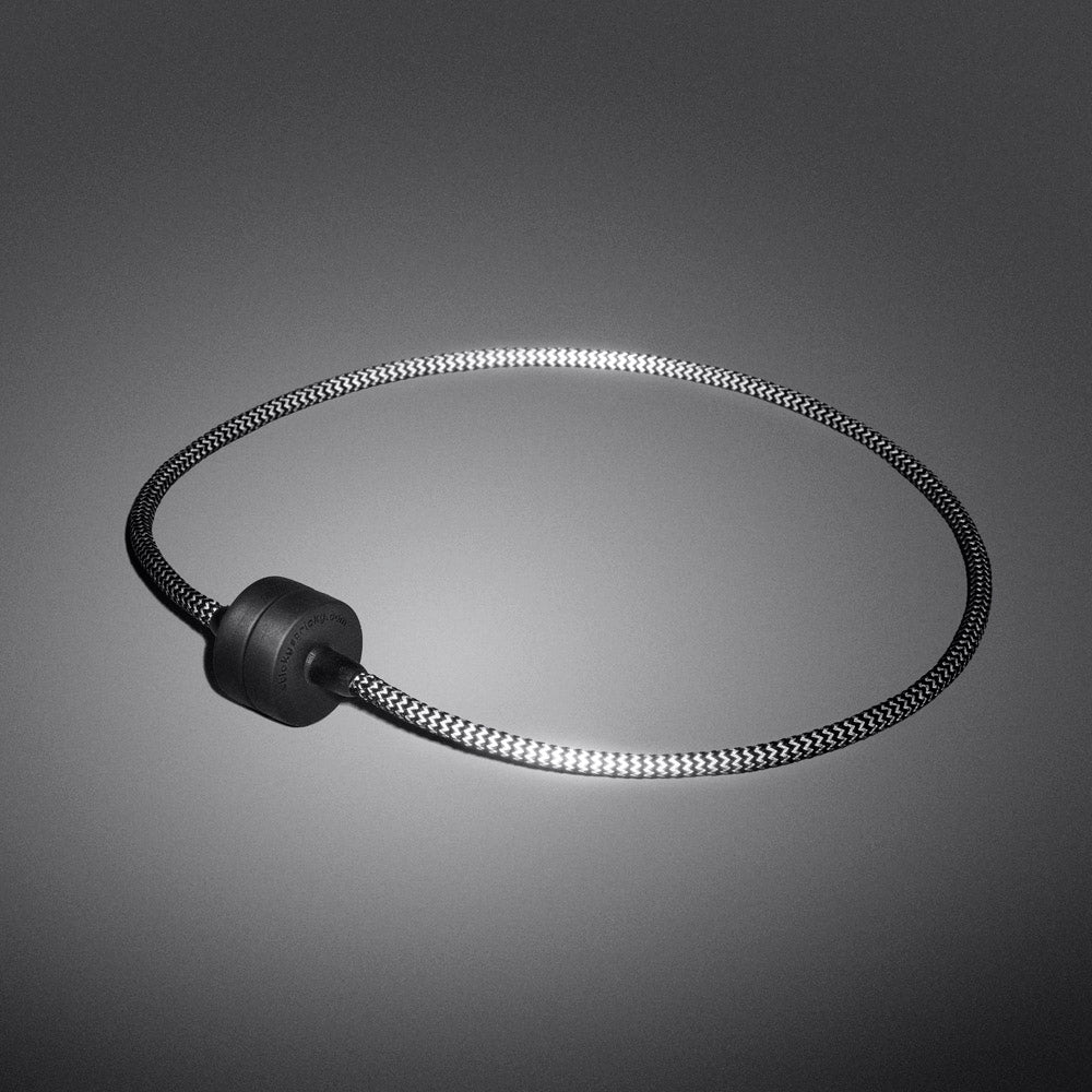 STICKY STRICKY MAGNETSCHNUR