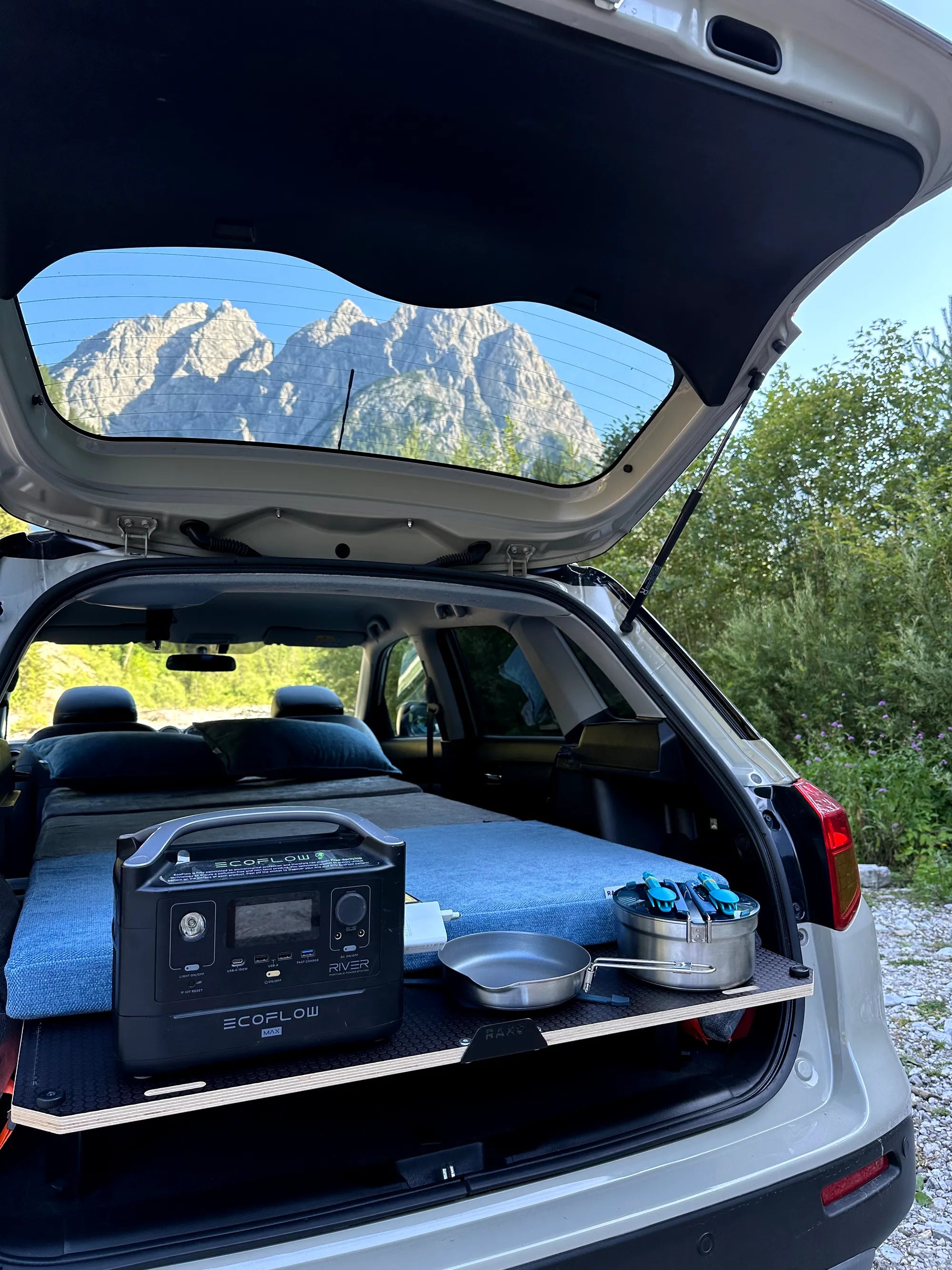 Raxo ESC Schlaf und Campingbox in der praktischen Tasche