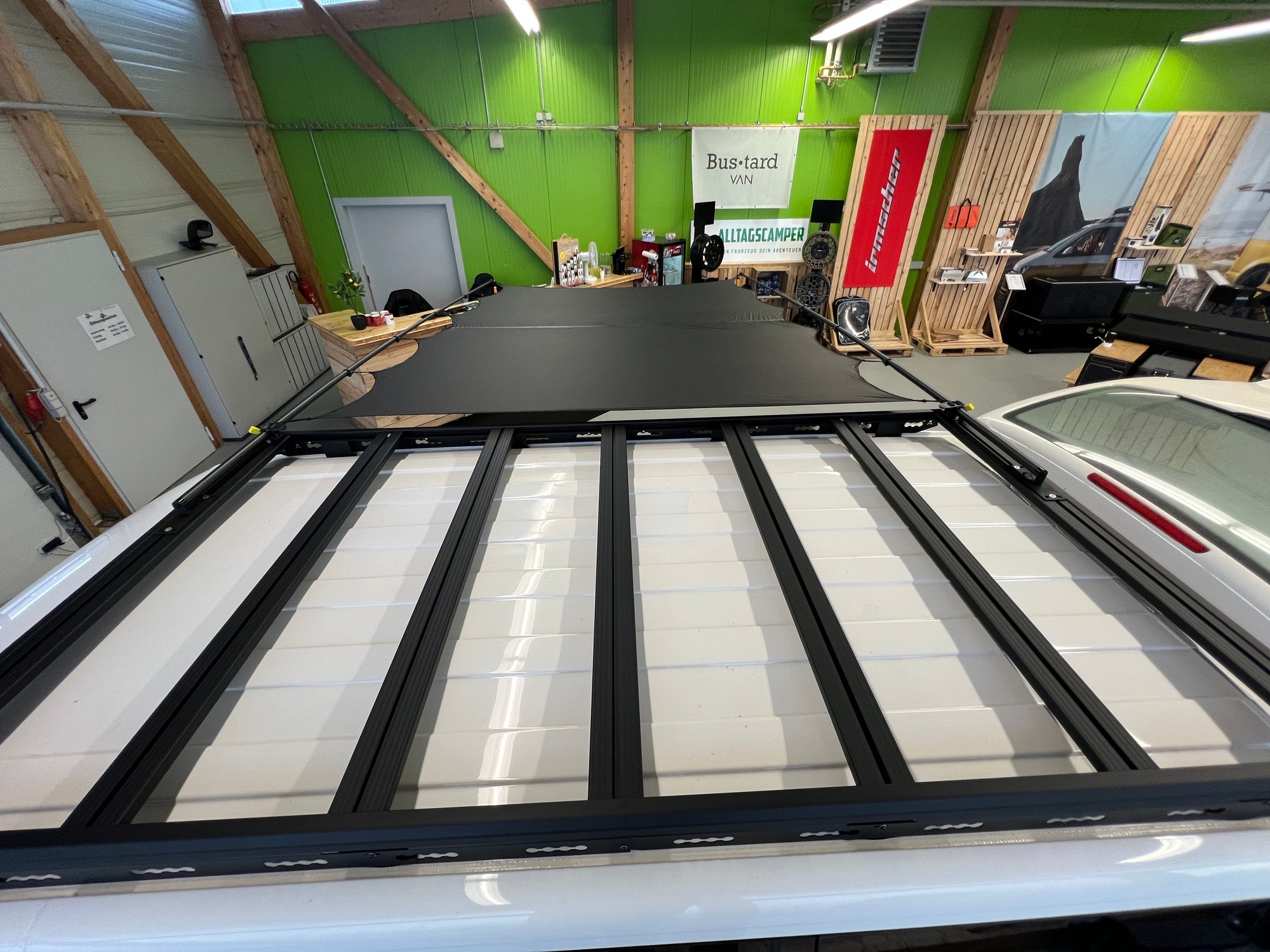 CAMPER & GO MARKISE - FLEX LINE Komplettset für Airholder Dachträger VW T5 und T6