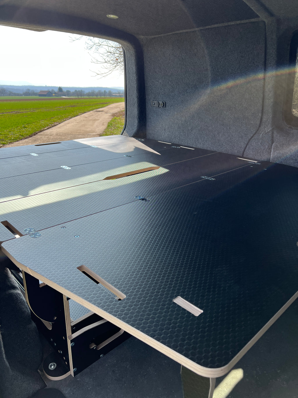 Actionvans Duo Schlaf- und Transportsystem für VW T5 - T6.1 SWB