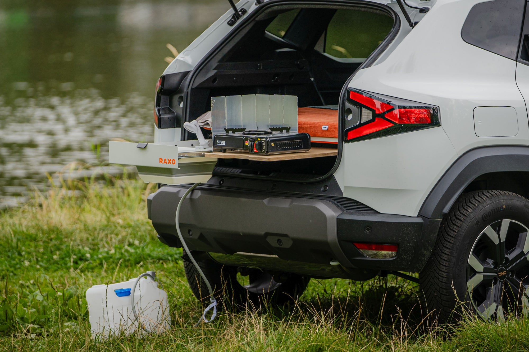 Raxo Monck X Schlaf und Campingbox