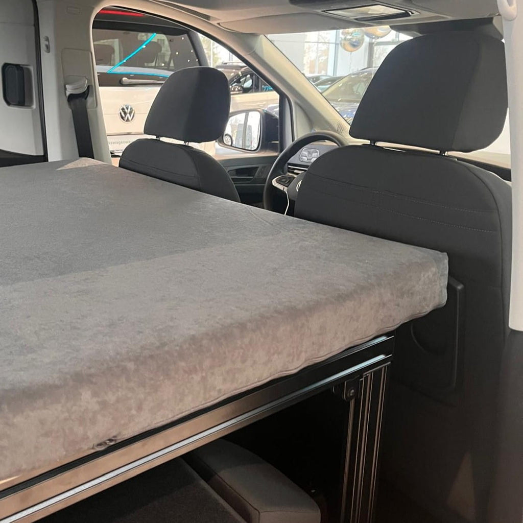 Heckauszug mit Schlafsystem VW Caddy und Caddy Maxi