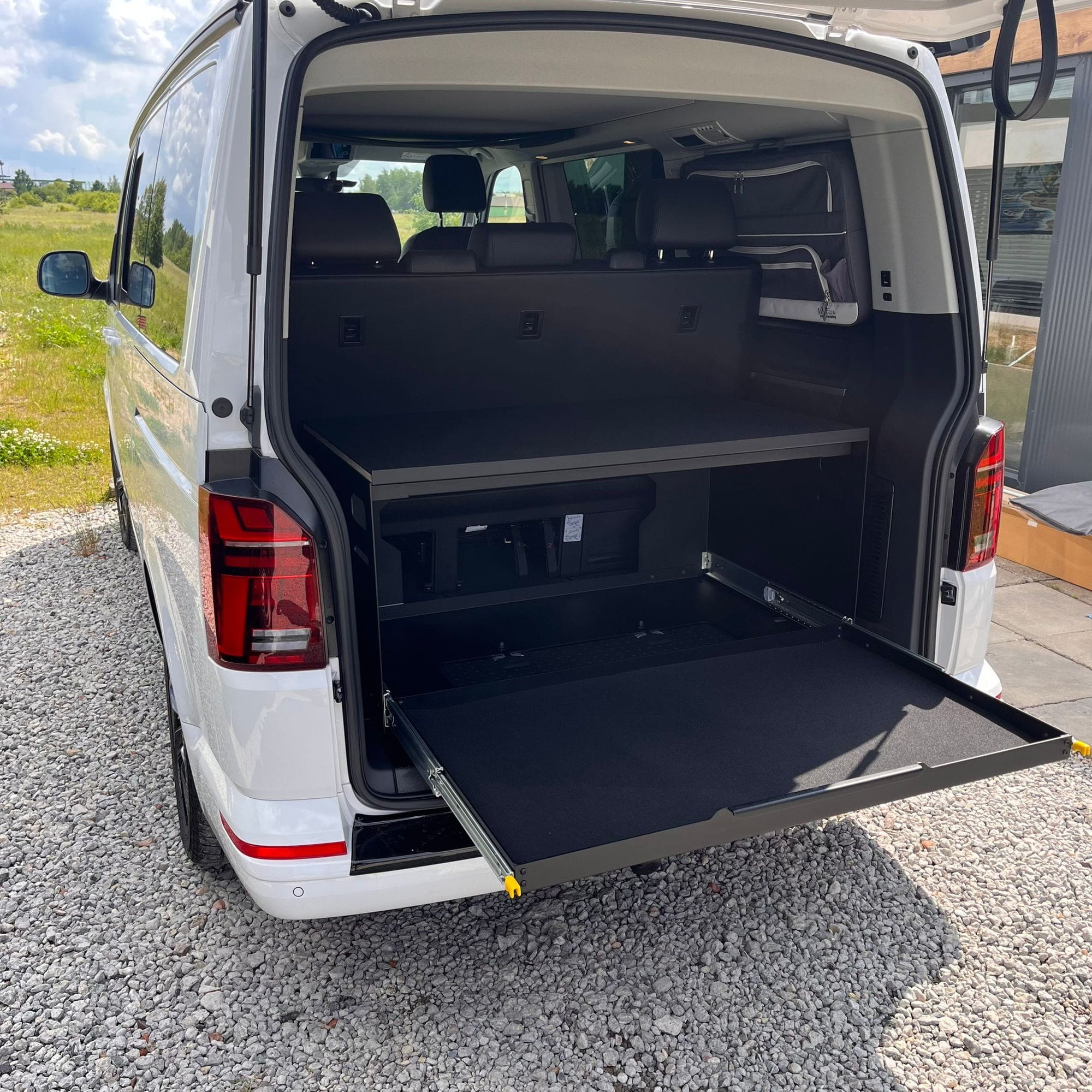Heckbox mit Auszug VW T5 T6 T6.1