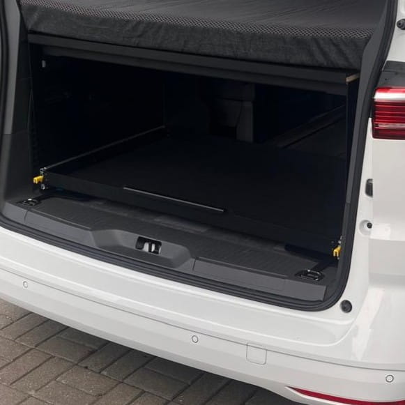 Heckbox mit Auszug VW T7 New California Beach, VW T7