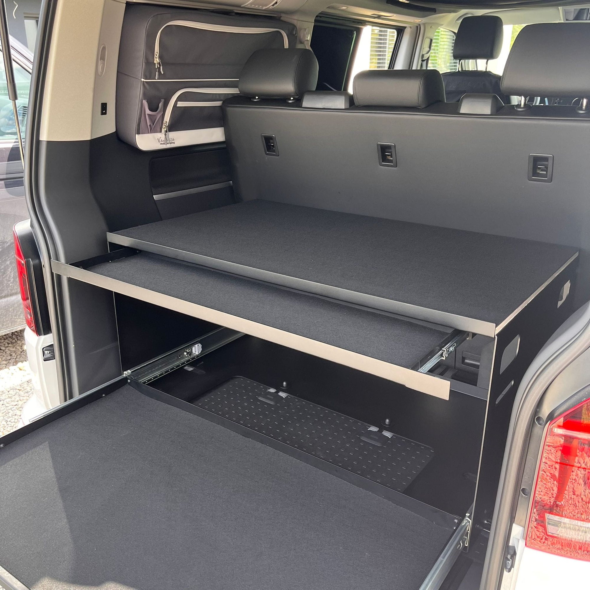 Heckbox mit Auszug VW T5 T6 T6.1